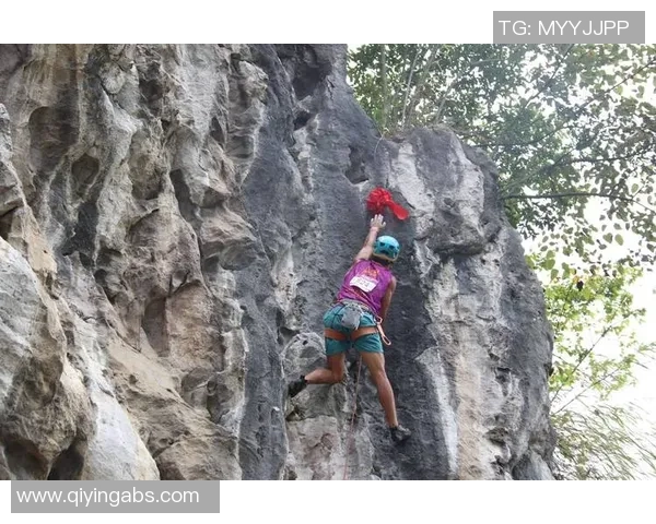 攀岩人生的深度对话：周芳如何在挑战中找到自我与激情